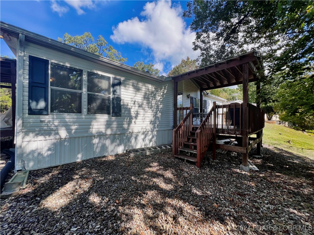 Home facing the lake side.