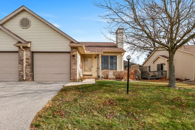 $208,900 | 3602 Creekside Drive | Valparaiso