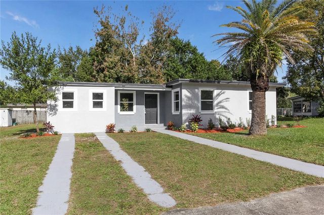 $1,700 | 802 Halstead Street | Deltona Lakes