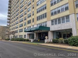 $137,000 | 2625 Park Avenue, Unit 14H | Brooklawn-St. Vincent