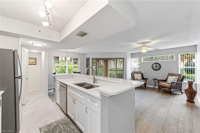 $220,000 | 8960 Colonnades Court East, Unit 918 | Bonita Springs