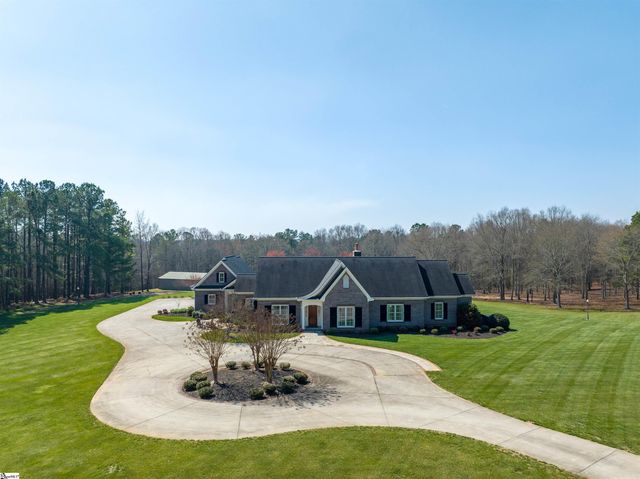 $2,895,000 | 421 East Church Road