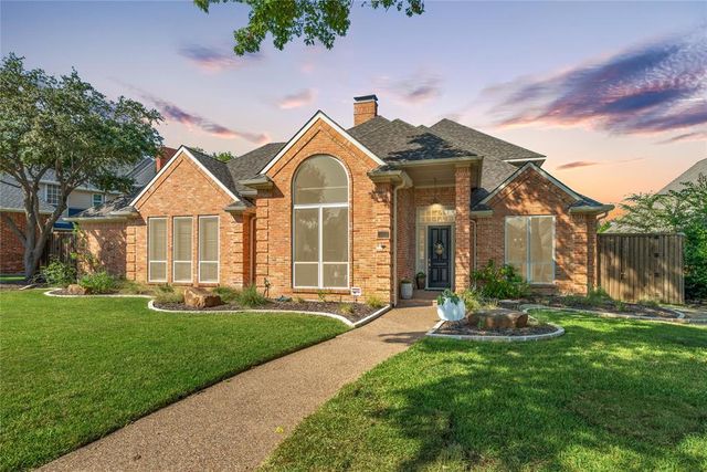 $899,000 | 3225 Breton Drive | Plano