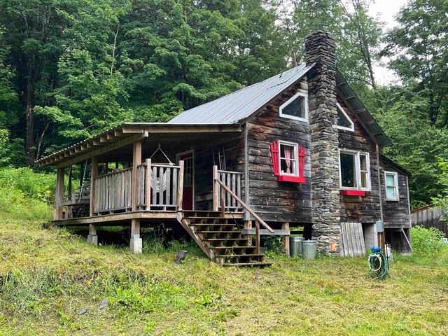 $150,000 | 2218 Kenniston Hill Road | Wheelock