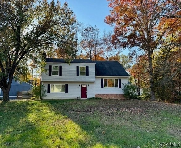 front view of house with a yard