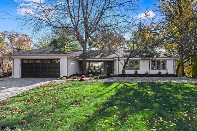 $1,645,000 | 270 Forest Drive South | Short Hills