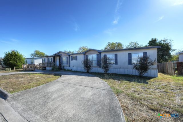 $200,000 | 1318 Dunbar Drive | New Braunfels