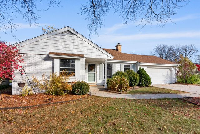 $389,900 | 10916 West Derby Avenue | Wauwatosa