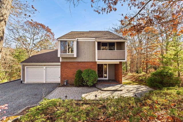 $849,000 | 269 Winding Cove Road | Baxter Neck