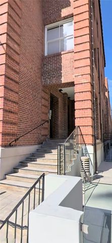 $2,800 | 139 South Los Robles Avenue, Unit 209 | Southeast Pasadena