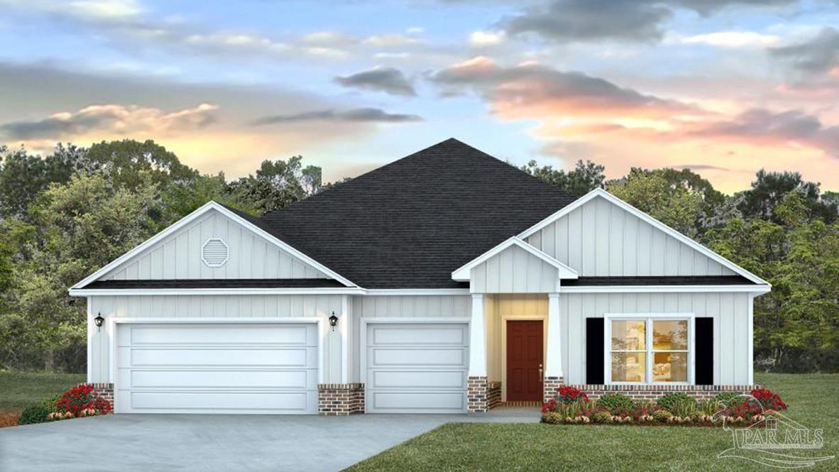 a view of house with a yard