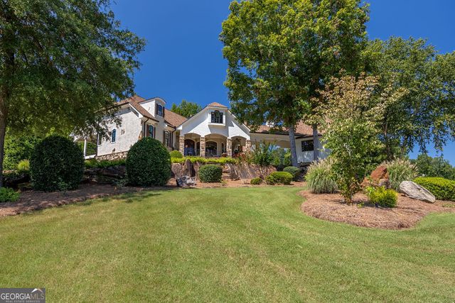 $1,350,000 | 601 River Overlook