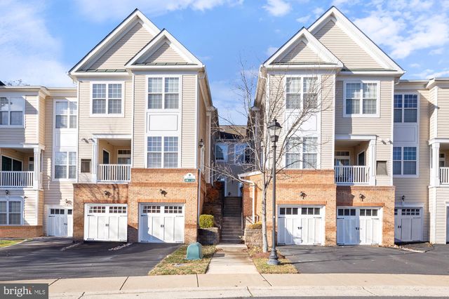 $2,500 | 43935 Hickory Corner Terrace, Unit 109 | Ashburn