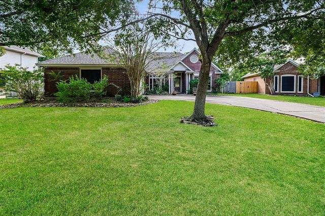 $339,900 | 14706 Brook Park Way | Clear Lake