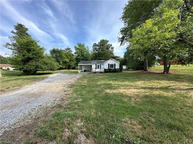 $206,000 | 4812 Cade Road | Clay Township - Guilford County