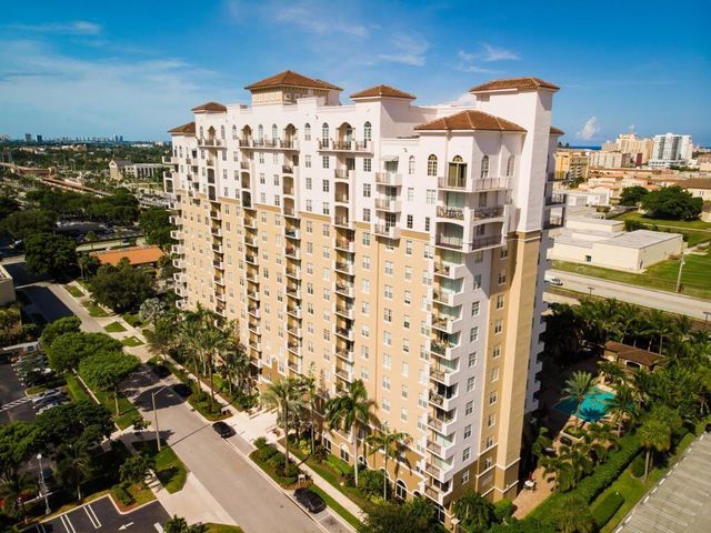 $2,500 | 616 Clearwater Park Road, Unit 912 | Downtown West Palm Beach