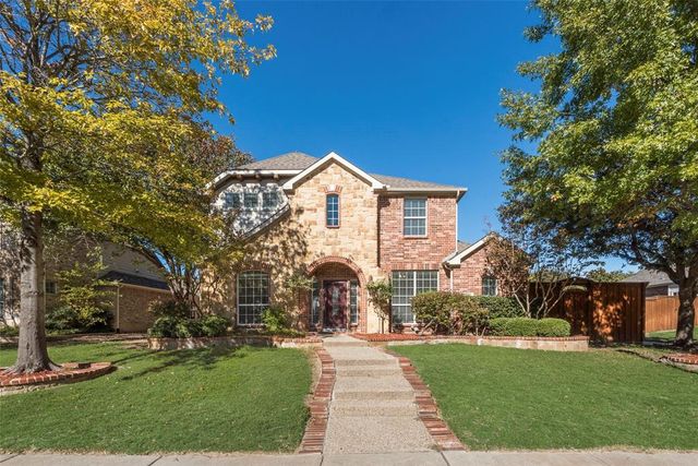 $634,900 | 2374 Brazos Drive | North Ridge