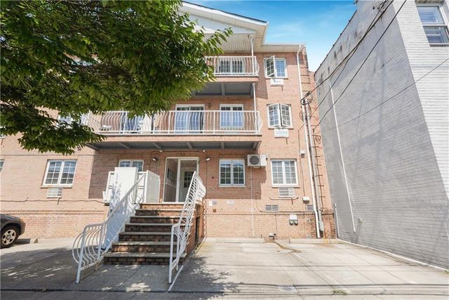 $699,000 | 14 Bay 47th Street, Unit 1A | Gravesend