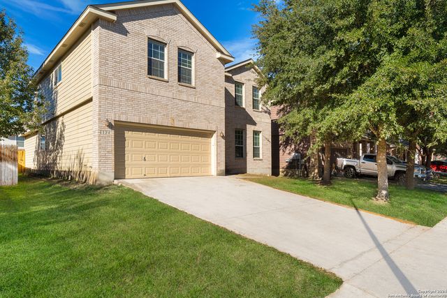 $2,350 | 124 Vista Del Rey | Cibolo Vista