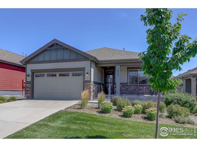 $649,500 | 842 Widgeon Drive | Longmont Estates