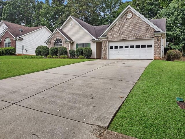 $1,995 | 983 Noble Oak Court