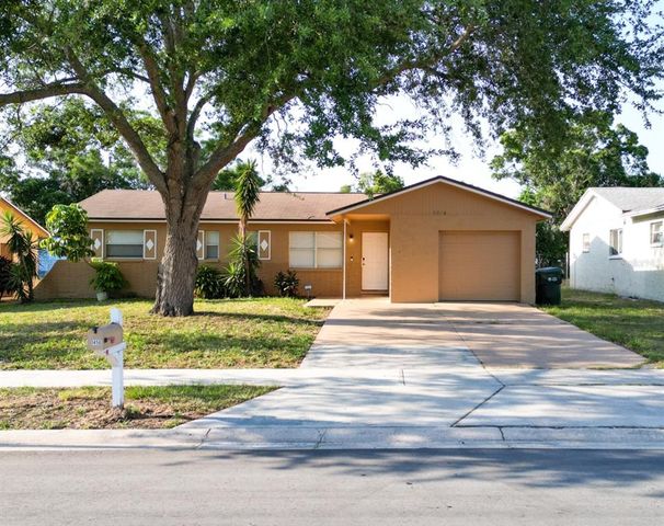 $345,000 | 1456 Oak Village Drive | Ridgecrest