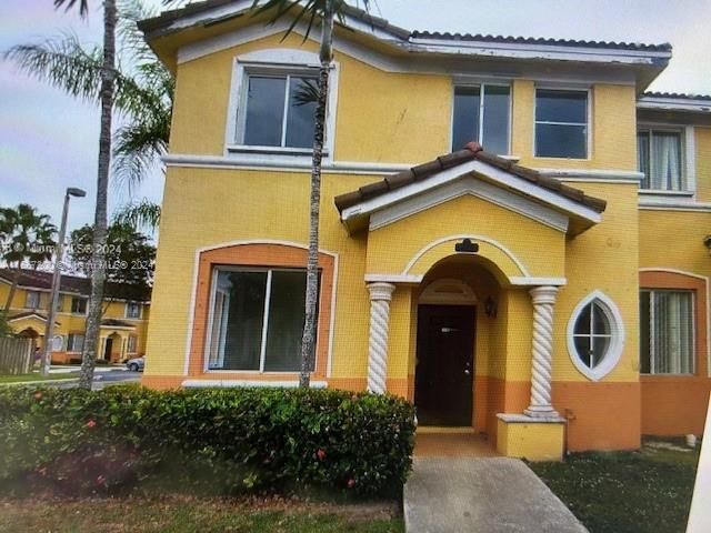 $2,400 | 2869 Southeast 15th Road, Unit 70 | Homestead