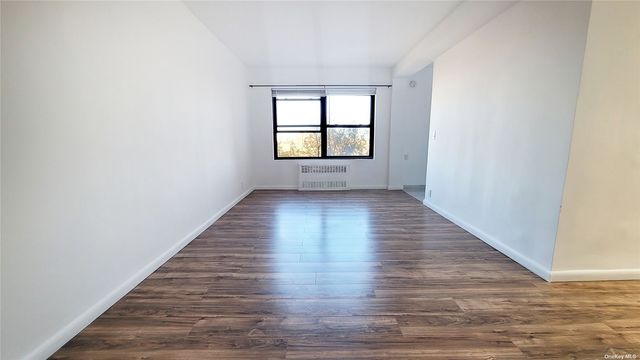 $219,500 | 64-34 102nd Street, Unit 7H | Rego Park