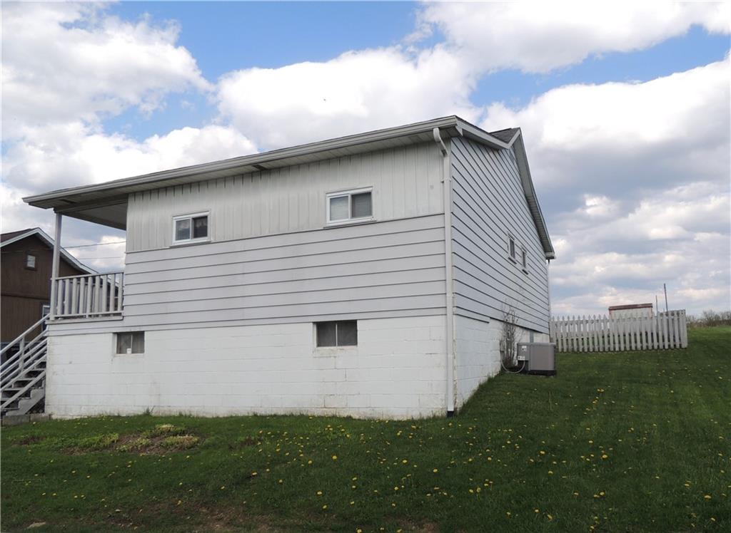 a view of backyard of house