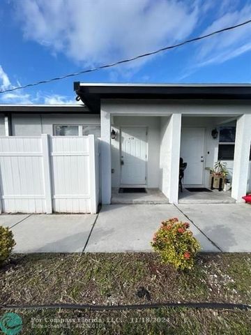 $2,200 | 4138 Randolph Ct Lake, Unit 4138 | Lake Worth Corridor