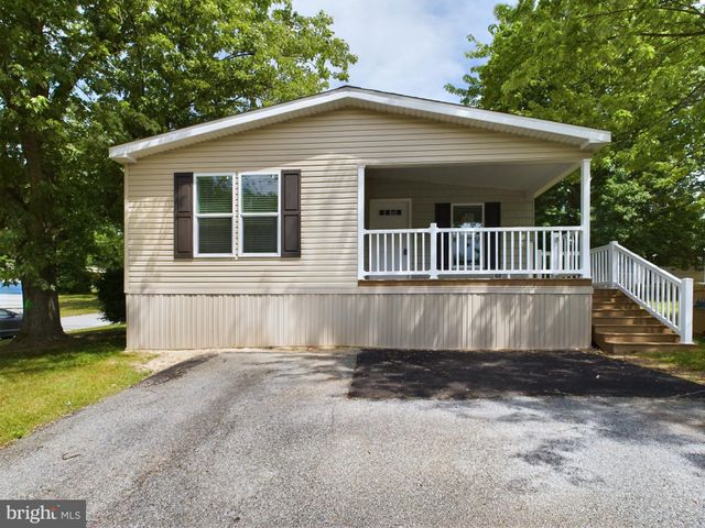 $199,900 | 723 Lake Drive | East Manchester Township - York County