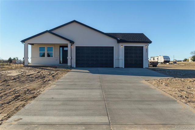 $474,990 | 922 East Parkrose Drive | Pueblo West