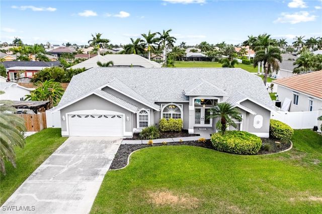 $550,000 | 2313 Southwest 51st Street | Cape Coral