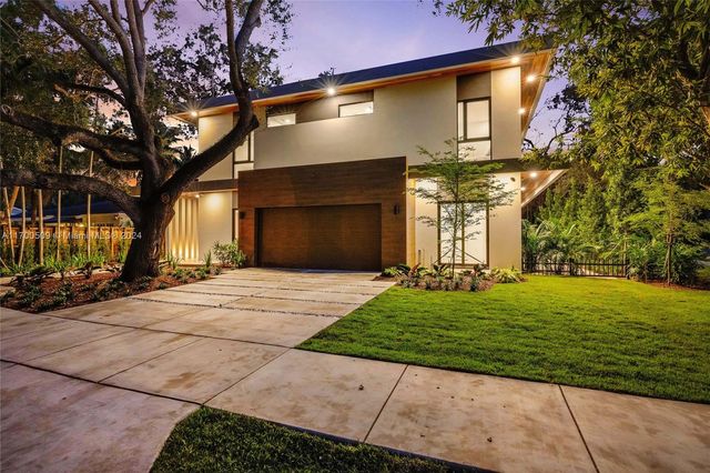 $5,500,000 | 5140 Southwest 73rd Terrace | Ponce-Davis