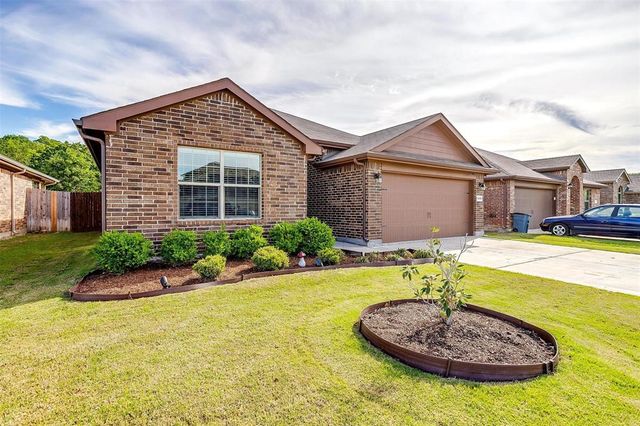 $357,000 | 1248 Edgewater Drive | Azle