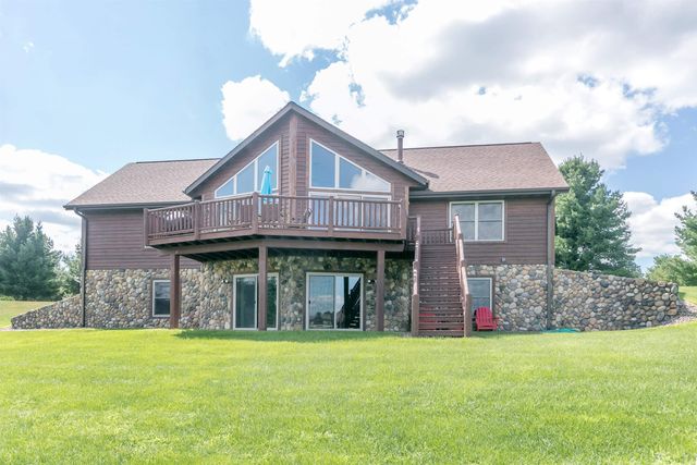 $549,000 | N8086 Clear Water Drive | Copper Point