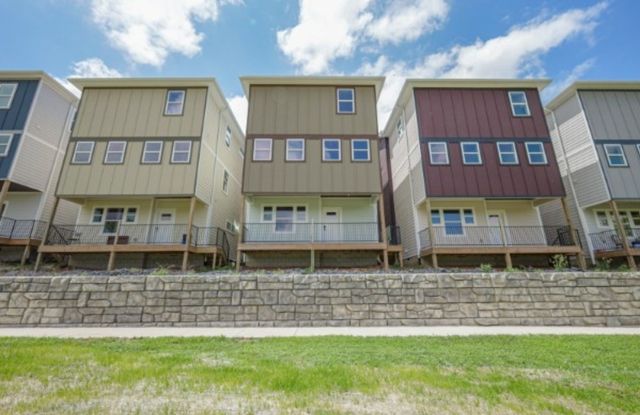 $400,000 | 1137 Lawrence Avenue, Unit 3 | Madison