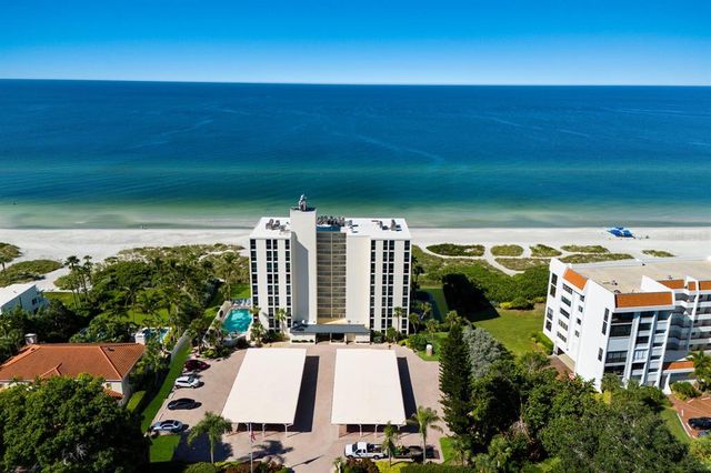 $845,000 | 4485 Gulf Of Mexico Drive, Unit 403 | Longboat Key