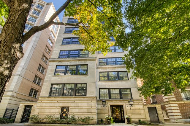 $280,000 | 1519 Hinman Avenue, Unit 4A | Evanston