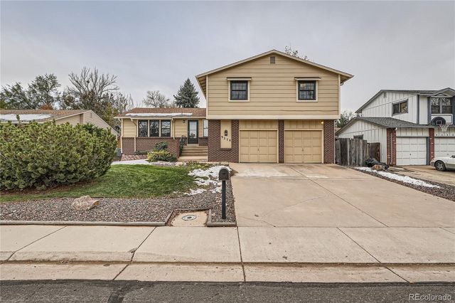 $550,000 | 9270 West 90th Place | Standley Lake