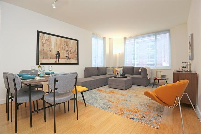 $5,094 | 310 West 38th Street, Unit 624 | Hudson Yards