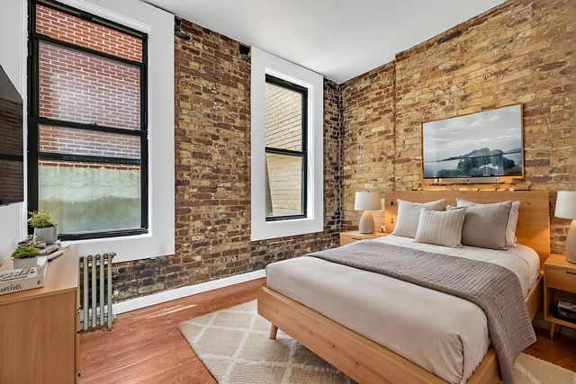 $6,395 | 303 Broome Street, Unit 14 | Lower East Side