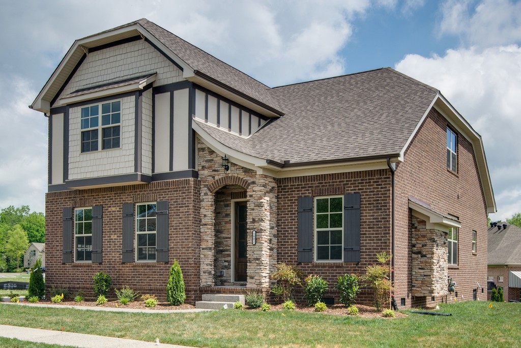 front view of house with a yard