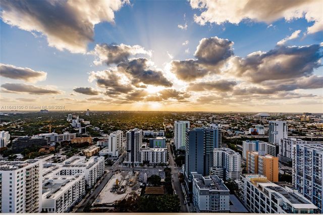 $699,000 | 1111 Southwest 1st Avenue, Unit 3425N | Brickell