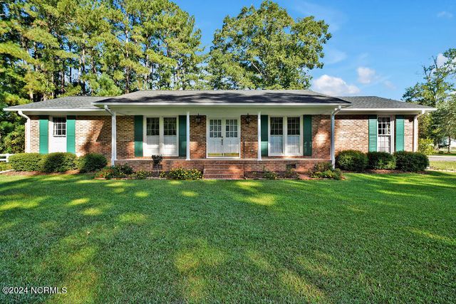 $350,000 | 293 White Pine Road | Bogue Township - Columbus County