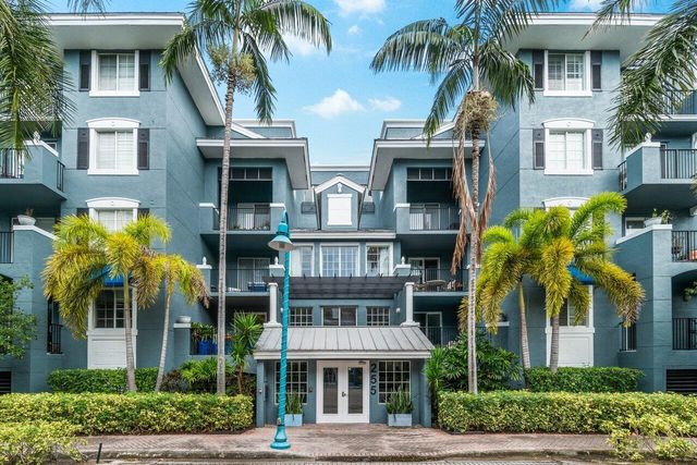 $574,900 | 255 Northeast 3rd Avenue, Unit 2410 | Pineapple Grove