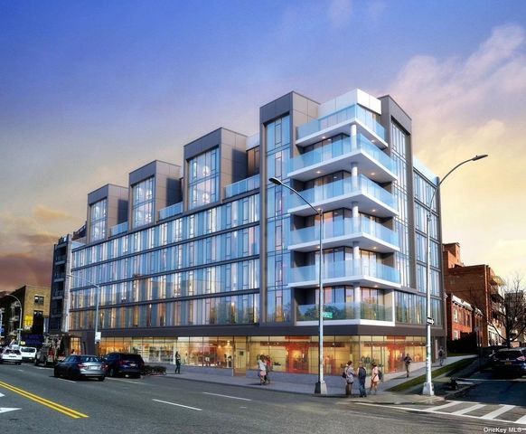 $935,000 | 44-15 College Point Boulevard, Unit 2I | Flushing