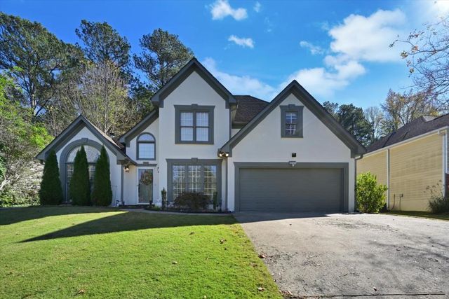 $459,000 | 810 Honey Springs Drive | Deer Run North