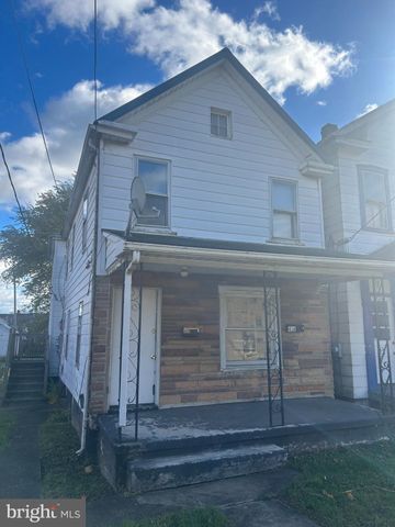 $149,000 | 416 Winchester Avenue | Boomtown Historic District