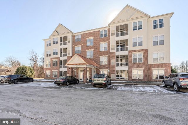 $259,900 | 307 Tiree Court, Unit 201 | Bel Air South